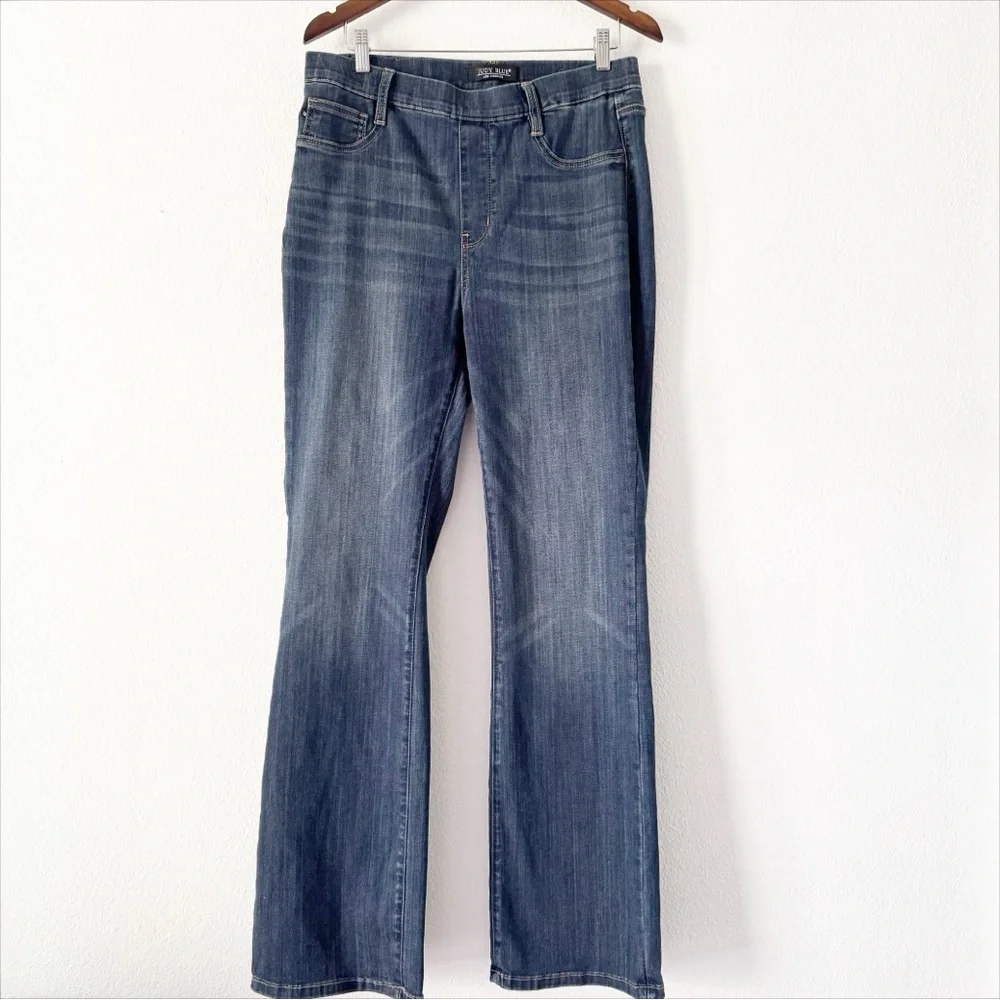High Rise Judy Blue Influencer Slim Bootcut Viral  Blue Jeans 13/31 NEW Comfy - Picture 2 of 14